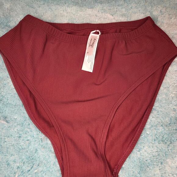Ribbed Bikini Bottom in Burgundy - Picture 1 of 4